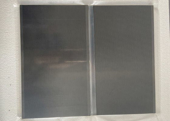Il pannello dei blocchetti dei piatti della grafite riveste l'elevata purezza delle materie prime del lingotto dell'elettrodo